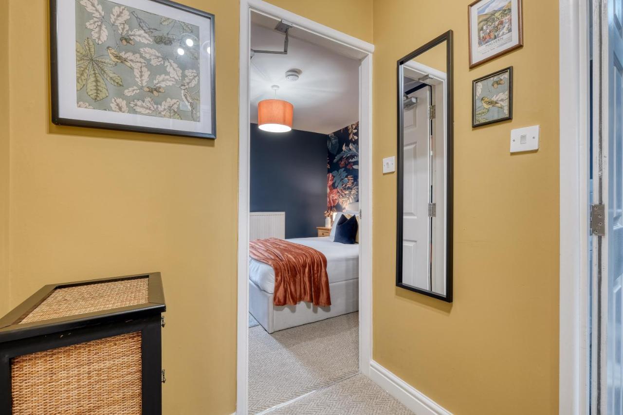 Malvern Hills Rosa Rambler Suite Great Malvern Exterior photo